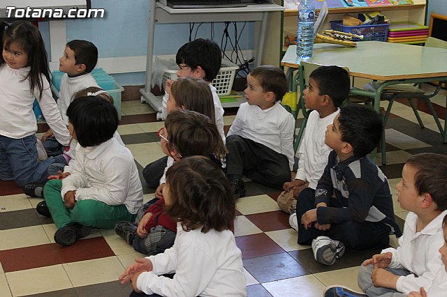 Procesin infantil Colegio Santiago - Semana Santa 2013 - 8