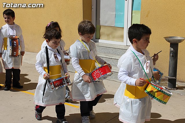 Procesin infantil Colegio Santiago - Semana Santa 2013 - 97