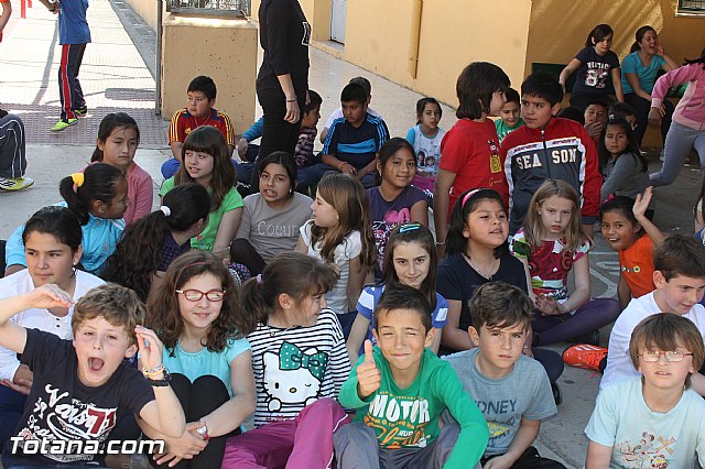 Procesin infantil. Colegio Santiago - Semana Santa 2014 - 9