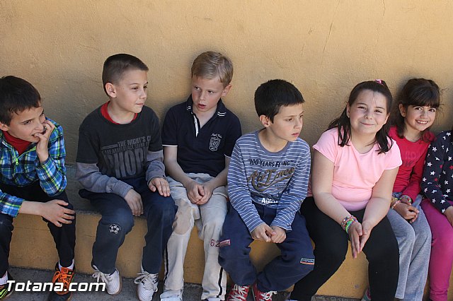 Procesin infantil. Colegio Santiago - Semana Santa 2014 - 16