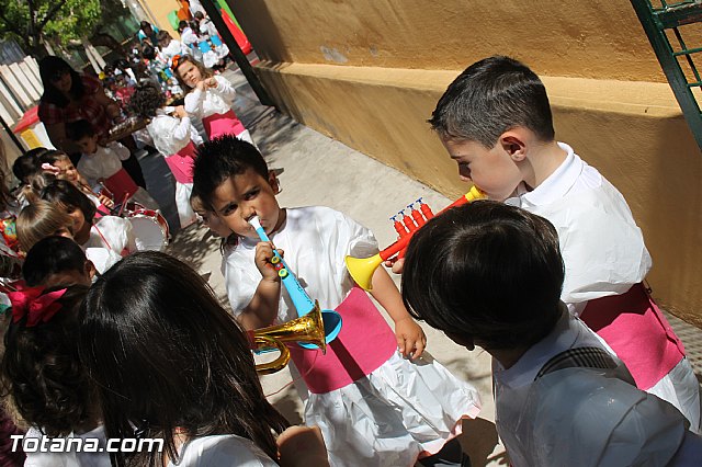 Procesin infantil. Colegio Santiago - Semana Santa 2014 - 55