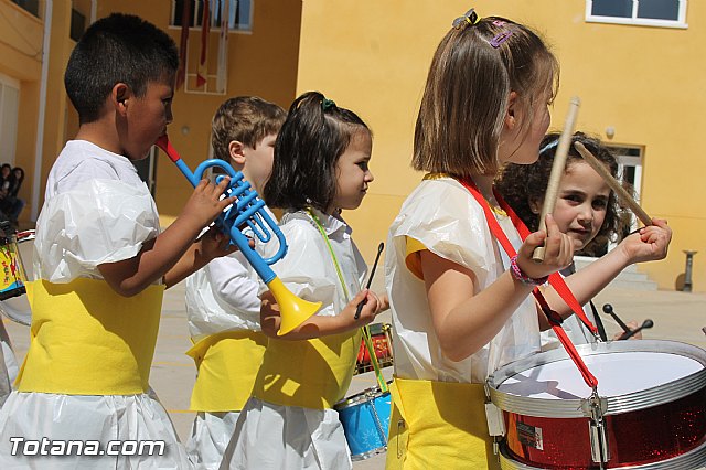 Procesin infantil. Colegio Santiago - Semana Santa 2014 - 70