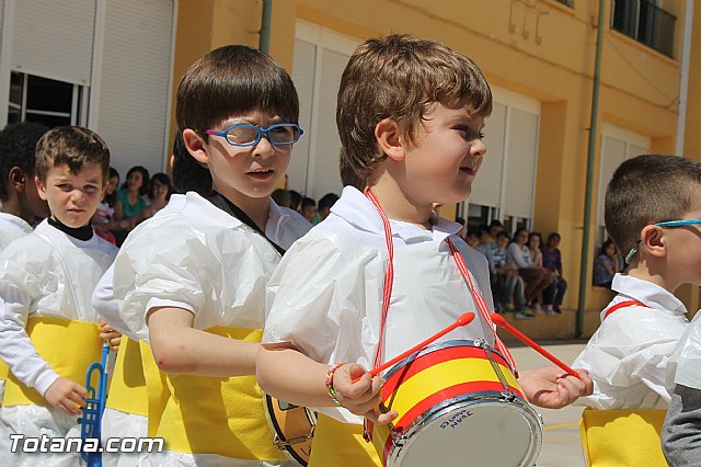 Procesin infantil. Colegio Santiago - Semana Santa 2014 - 77