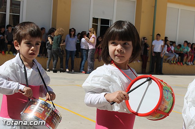 Procesin infantil. Colegio Santiago - Semana Santa 2014 - 94