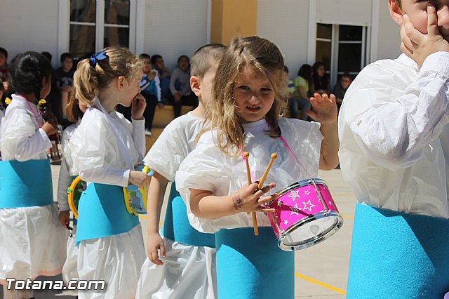 Procesin infantil. Colegio Santiago - Semana Santa 2014 - 118