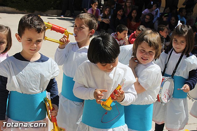 Procesin infantil. Colegio Santiago - Semana Santa 2014 - 149