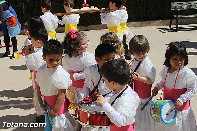Procesin infantil. Colegio Santiago - Semana Santa 2014 - 155