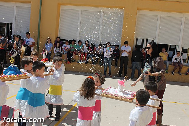 Procesin infantil. Colegio Santiago - Semana Santa 2014 - 185