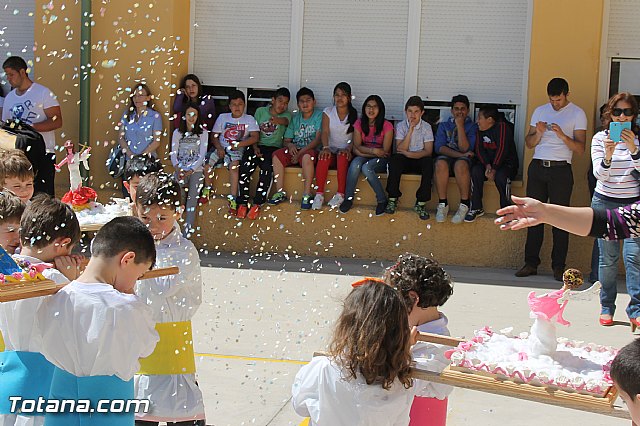 Procesin infantil. Colegio Santiago - Semana Santa 2014 - 188