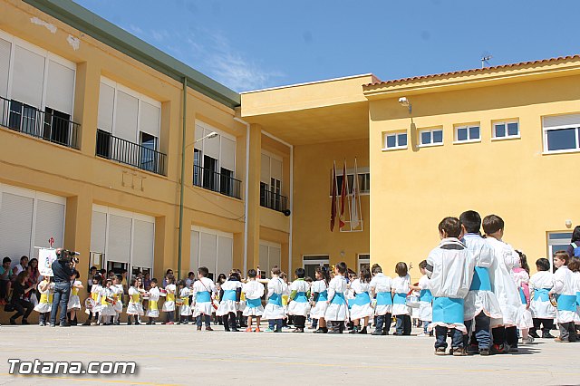 Procesin infantil. Colegio Santiago - Semana Santa 2014 - 199