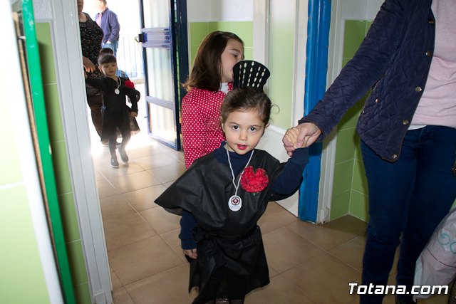 Procesin infantil Escuela Municipal Infantil 