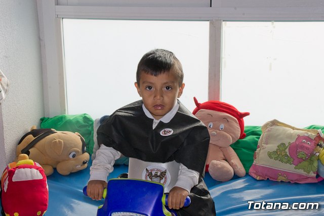 Procesin infantil Escuela Municipal Infantil 