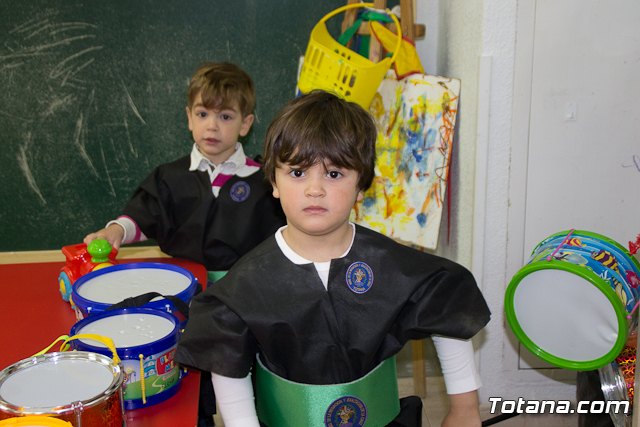 Procesin infantil Escuela Municipal Infantil 