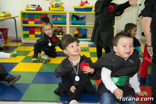 Procesin infantil Escuela Municipal Infantil 