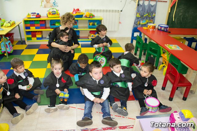 Procesin infantil Escuela Municipal Infantil 