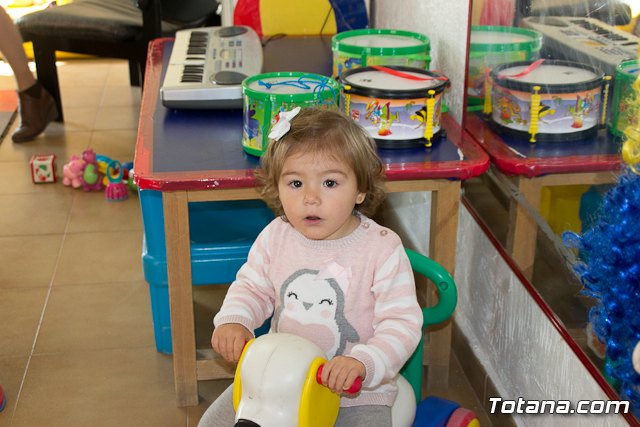 Procesin infantil Escuela Municipal Infantil 