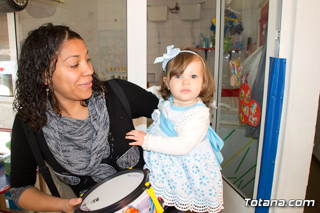 Procesin infantil Escuela Municipal Infantil 