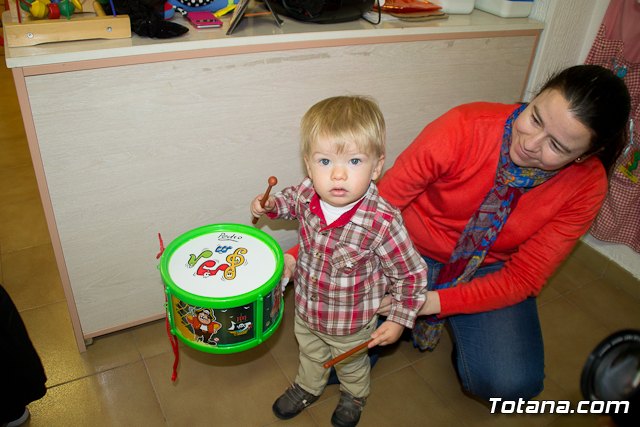 Procesin infantil Escuela Municipal Infantil 