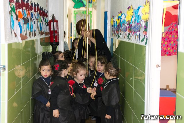 Procesin infantil Escuela Municipal Infantil 