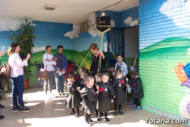 Procesin infantil Escuela Municipal Infantil 