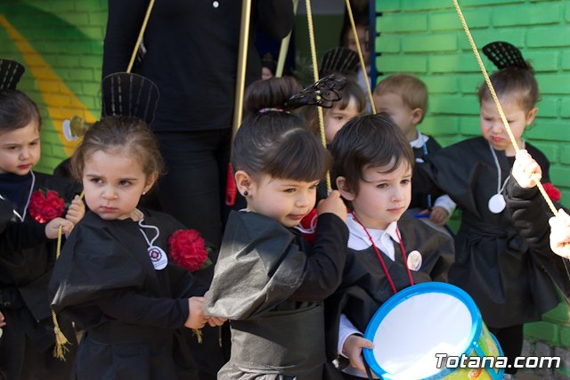 Procesin infantil Escuela Municipal Infantil 