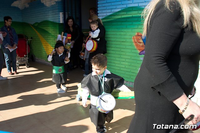 Procesin infantil Escuela Municipal Infantil 
