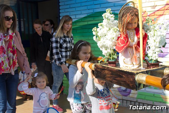 Procesin infantil Escuela Municipal Infantil 
