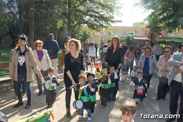 Procesin infantil Escuela Municipal Infantil 