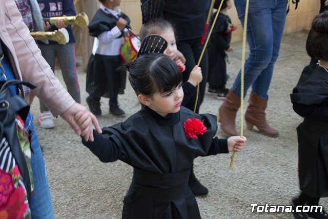 Procesin infantil Escuela Municipal Infantil 