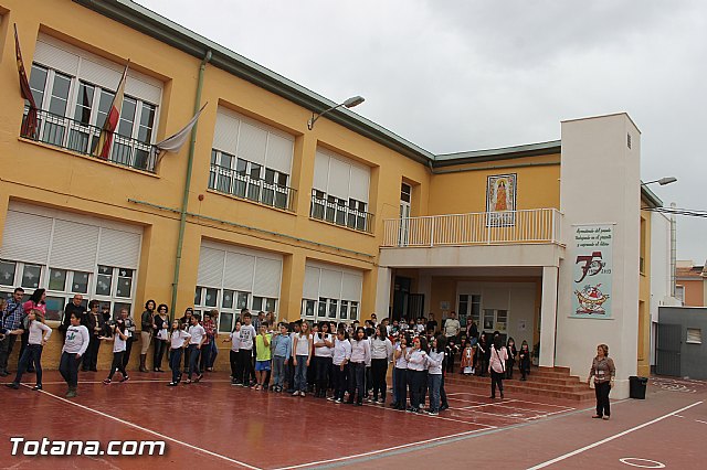 Procesin infantil. Colegio Santa Eulalia - Semana Santa 2014 - 1