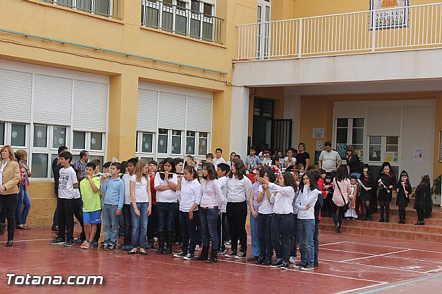 Procesin infantil. Colegio Santa Eulalia - Semana Santa 2014 - 2