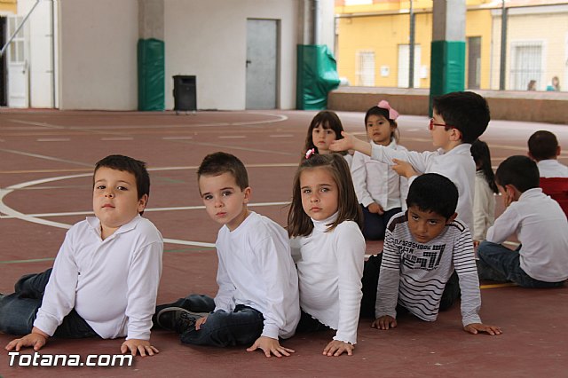 Procesin infantil. Colegio Santa Eulalia - Semana Santa 2014 - 6