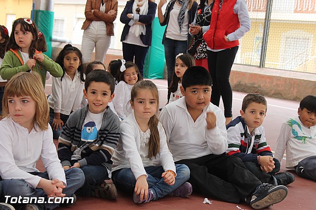 Procesin infantil. Colegio Santa Eulalia - Semana Santa 2014 - 12