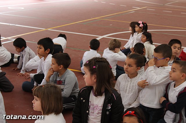 Procesin infantil. Colegio Santa Eulalia - Semana Santa 2014 - 17