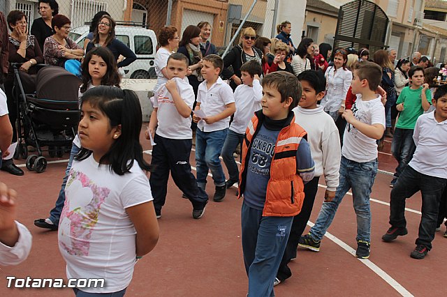 Procesin infantil. Colegio Santa Eulalia - Semana Santa 2014 - 43