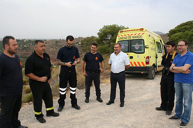 Unos cuarenta voluntarios de Proteccin Civil de Totana refuerzan las labores de vigilancia mvil y prevencin contra incendios con el fin de apoyar a las brigadas forestales en Sierra Espua durante este verano - 62