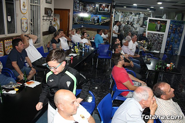 Totana celebr la 13 Champion League del Real Madrid, tras vencer al Liverpool (3-1) - 21