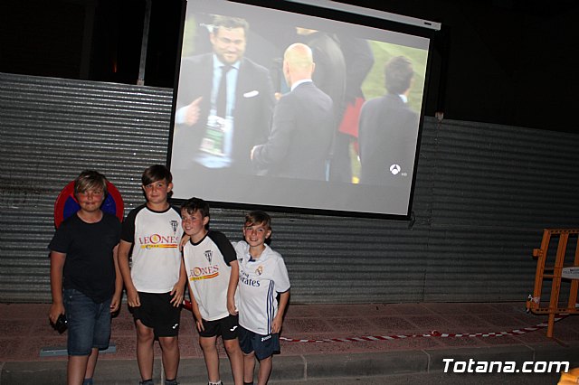 Totana celebr la 13 Champion League del Real Madrid, tras vencer al Liverpool (3-1) - 50