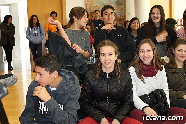 Recepcin institucional estudiantes franceses - 4