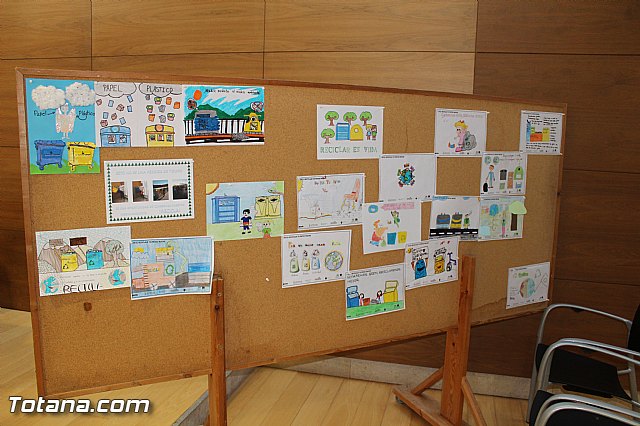 Se entregan los premios del III Concurso de Dibujo 