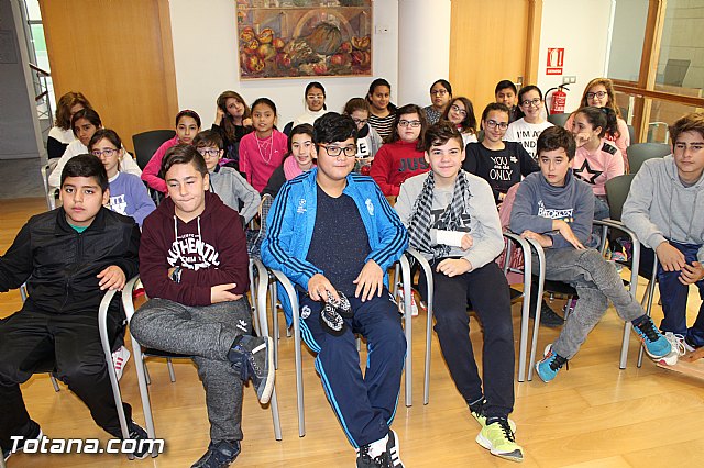 Se entregan los premios del III Concurso de Dibujo 