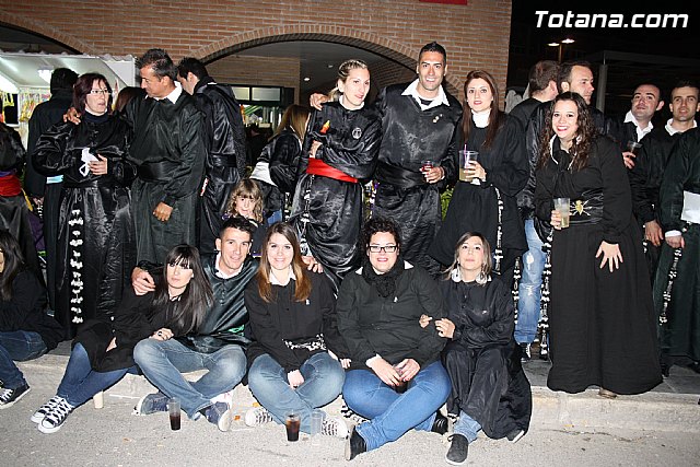 Traslado de los tronos a sus sedes. Viernes Santo 2012 - 16