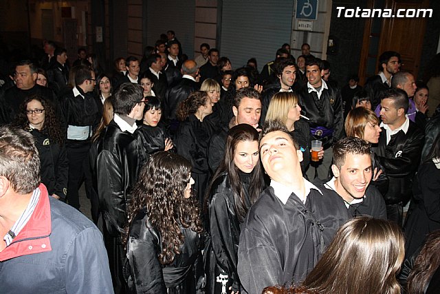 Traslado de los tronos a sus sedes. Viernes Santo 2012 - 45