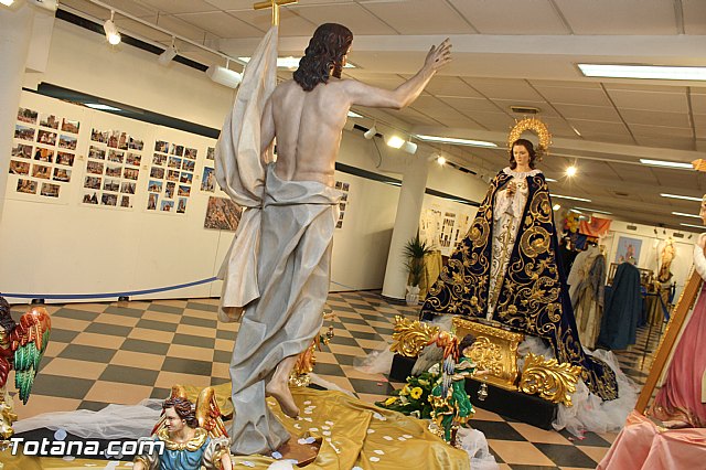 Exposicin 25 aniversario Cofrada de Jess Resucitado - 8