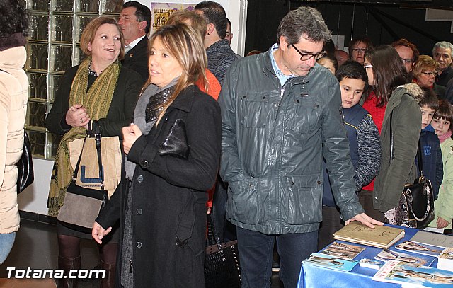 Exposicin 25 aniversario Cofrada de Jess Resucitado - 27