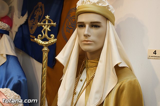 Exposicin 25 aniversario Cofrada de Jess Resucitado - 51