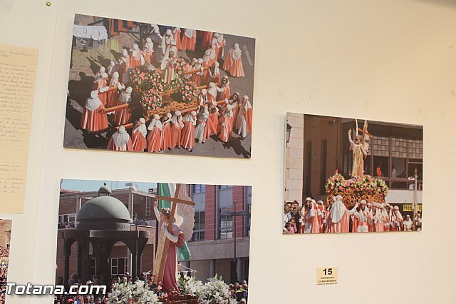 Exposicin 25 aniversario Cofrada de Jess Resucitado - 82