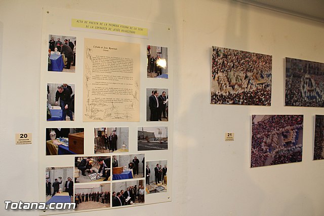 Exposicin 25 aniversario Cofrada de Jess Resucitado - 92