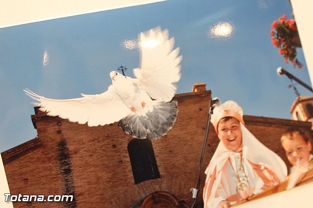 Exposicin 25 aniversario Cofrada de Jess Resucitado - 145