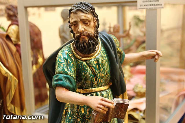 Exposicin 25 aniversario Cofrada de Jess Resucitado - 189